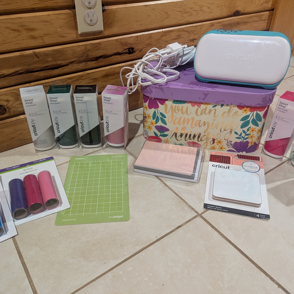 Cricut Crafting Set with Vinyl Rolls and Tools